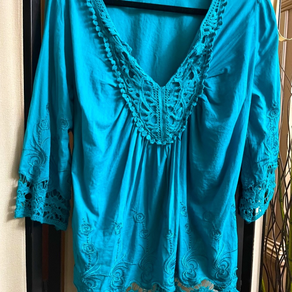 Elegant & Comfortable Teal with lace Women's Top